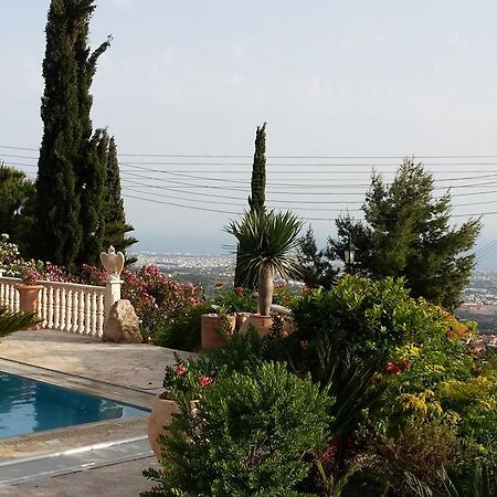 Garden Of Eden Villa Paphos Esterno foto